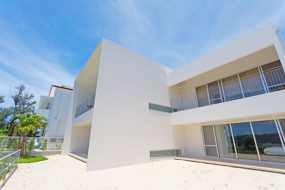 Kariyushi Condominium Resort Onna Maeda Base Dış mekan fotoğraf