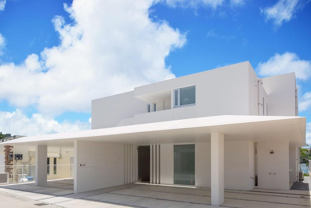 Kariyushi Condominium Resort Onna Maeda Base Dış mekan fotoğraf